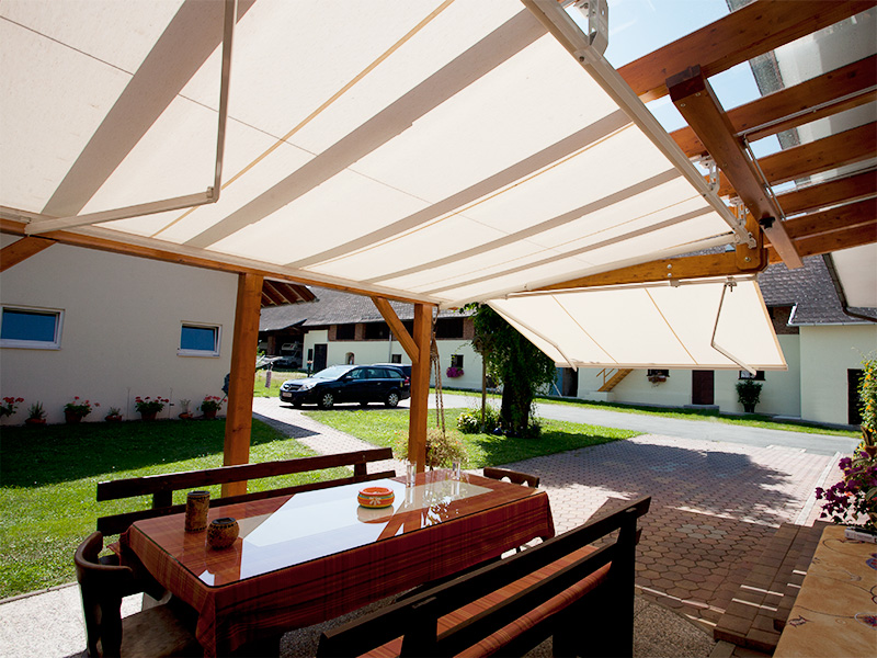 Perfekte Beschattung mit der Pedolino Perfekte Beschattung mit der Pedolino