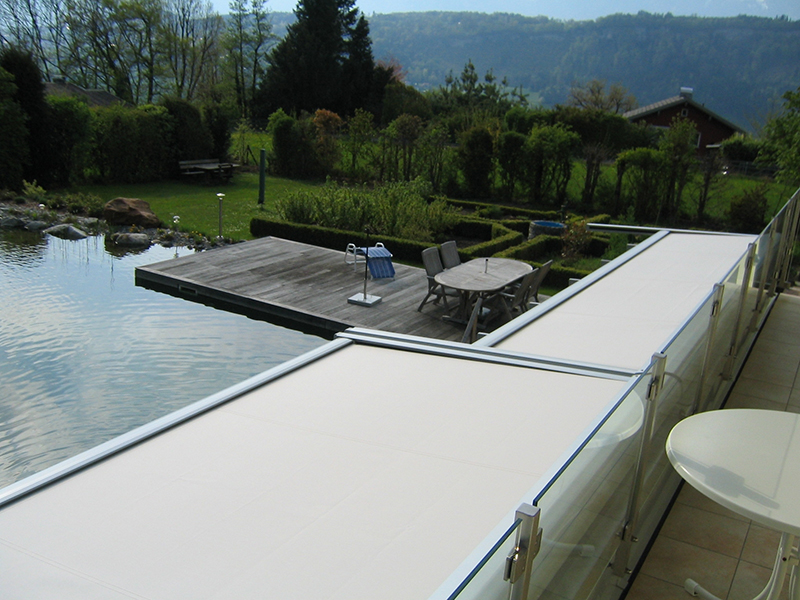 schöner Garten mit Pool schöner Garten mit Pool